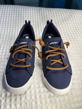 Sperry Navy Canvas Sneakers with Tan Laces “no box”